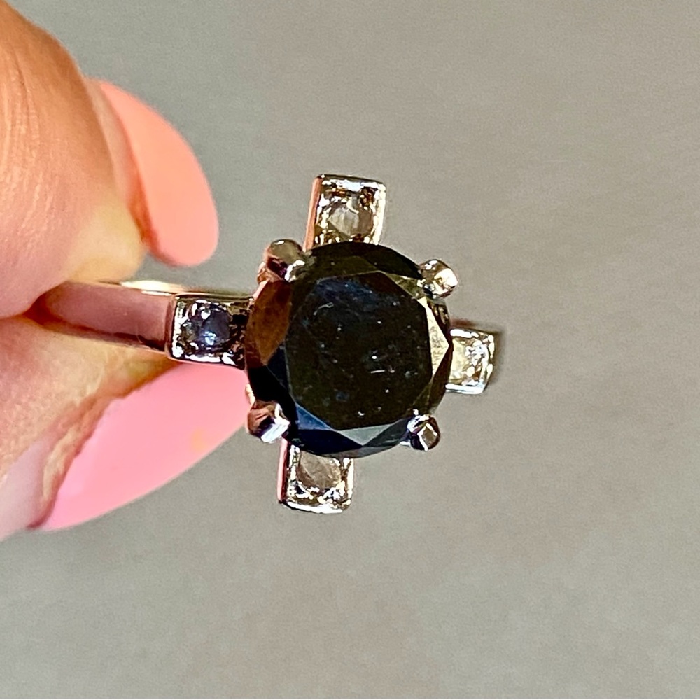 💥💥Black Moissanite & Raw White Natural Diamonds